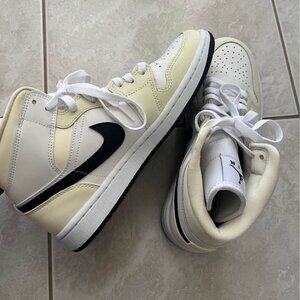 Women's Air Jordan 1 Mid 'Coconut Milk'